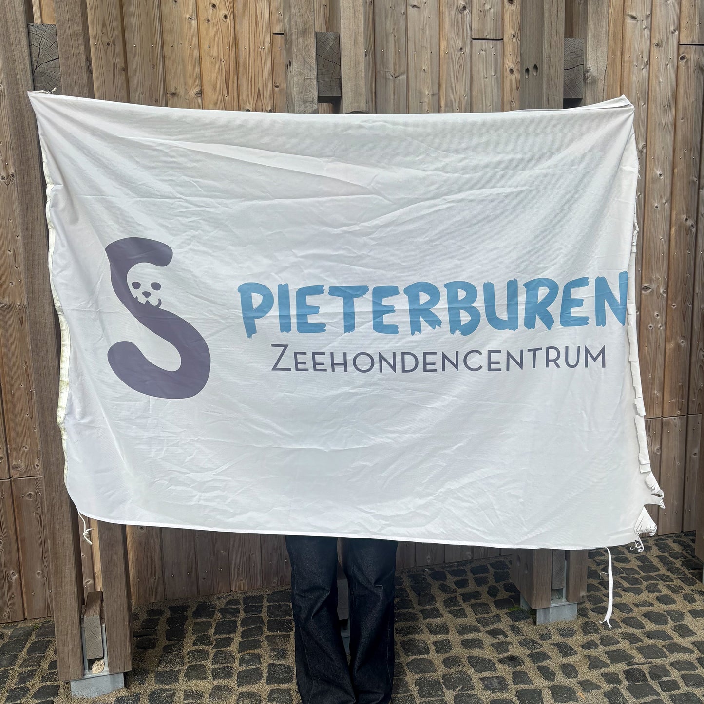 74. White Flag with Logo of the Seal Centre Pieterburen