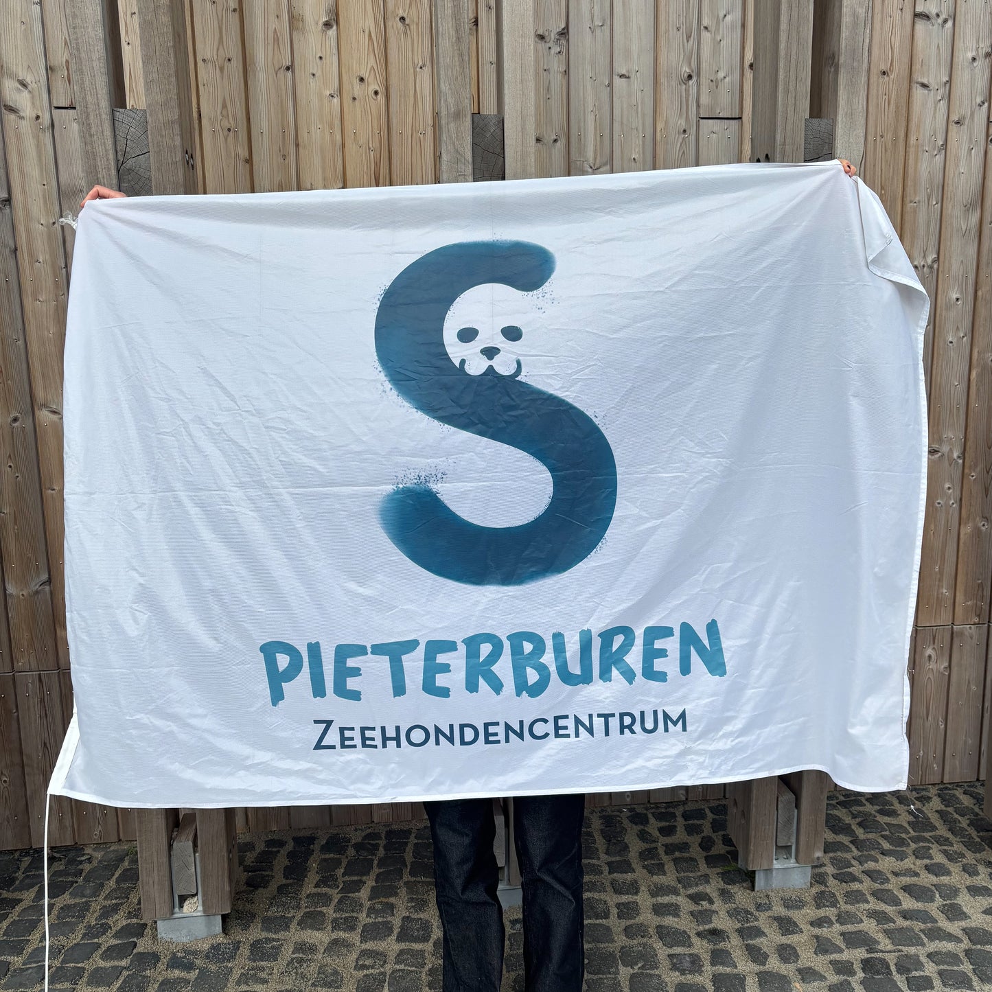 77. White Flag with Logo of the Seal Centre Pieterburen (intact)